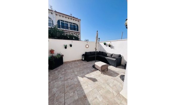 Revente - Town House -
Villamartin - Costa Blanca
