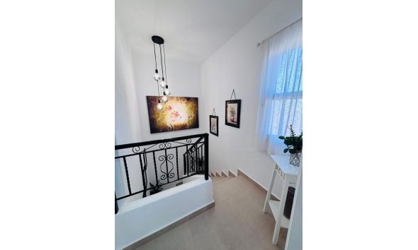 Revente - Town House -
Villamartin - Costa Blanca