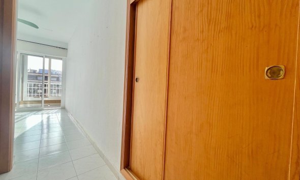 Resale - Apartment -
Torrevieja