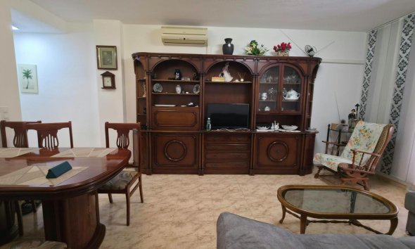 Revente - Apartment -
Torrevieja - Playa del Cura
