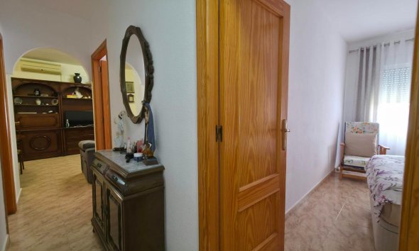 Revente - Apartment -
Torrevieja - Playa del Cura