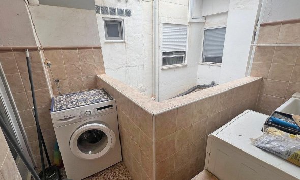 Revente - Apartment -
Guardamar del Segura - Centro