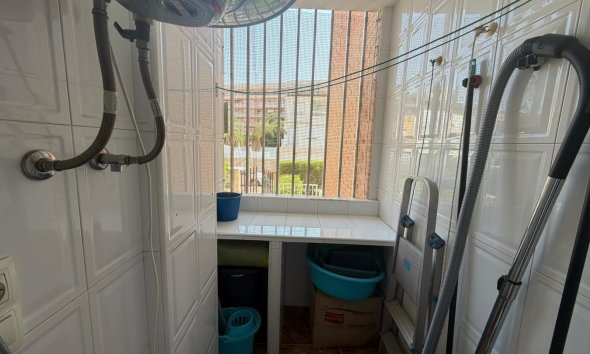 Revente - Apartment -
Torrevieja - Punta Prima