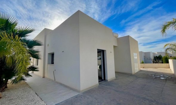 Nouvelle construction - Villa -
Rafal - polideportivo