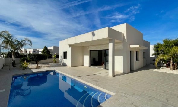 Nouvelle construction - Villa -
Rafal - polideportivo