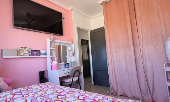 Revente - Villa -
Orihuela Costa - Costa Blanca