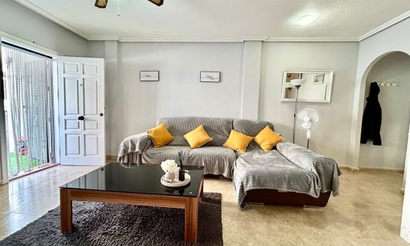 Revente - Town House -
La Zenia - Costa Blanca