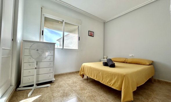 Revente - Town House -
La Zenia - Costa Blanca