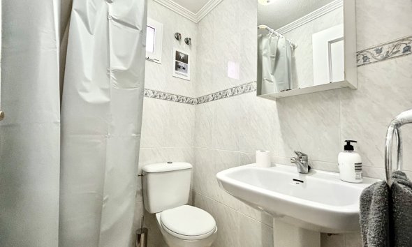 Revente - Town House -
La Zenia - Costa Blanca