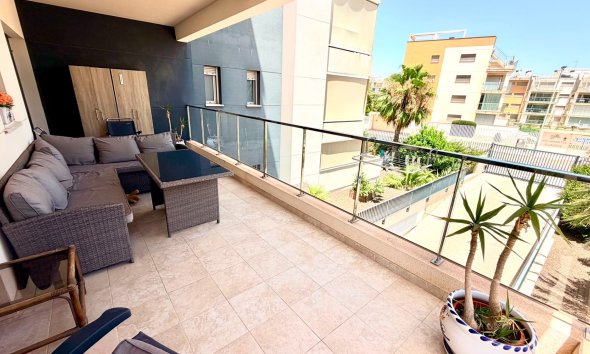 Revente - Apartment -
Orihuela Costa - Costa Blanca
