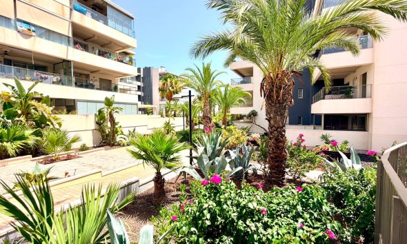 Revente - Apartment -
Orihuela Costa - Costa Blanca