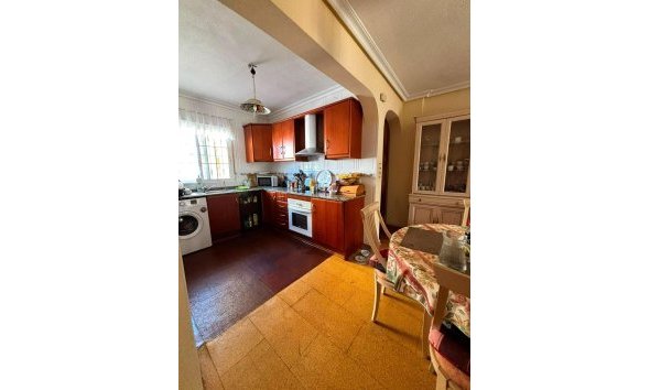 Revente - Villa -
Orihuela Costa - Lomas de Cabo Roig