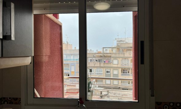 Revente - Apartment -
Torrevieja - Centro