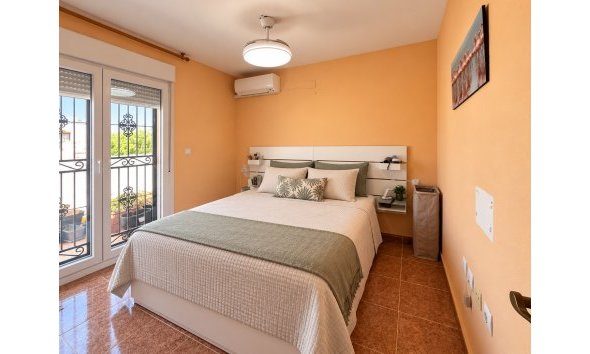 Revente - Villa -
Vistabella Golf Entre Naranjos - Inland