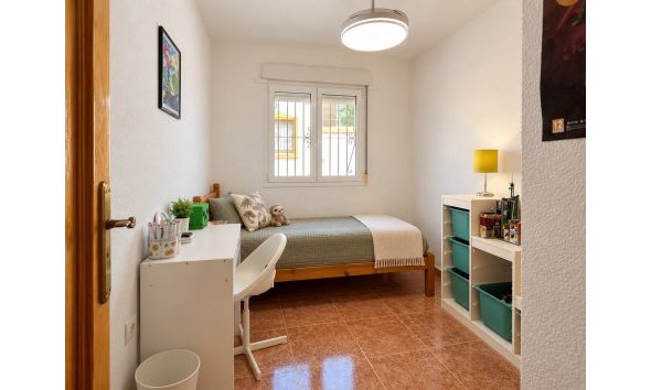 Revente - Villa -
Vistabella Golf Entre Naranjos - Inland