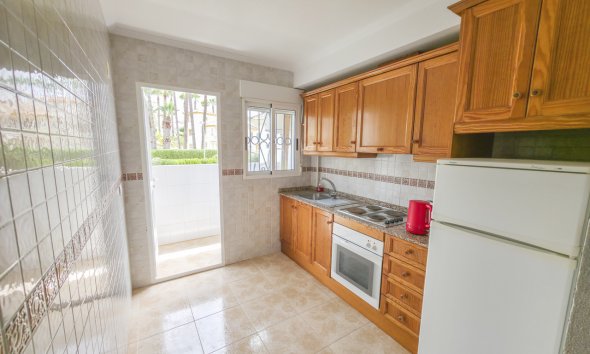 Revente - Apartment -
Villamartin - Costa Blanca
