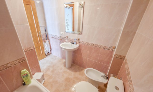 Revente - Apartment -
Villamartin - Costa Blanca