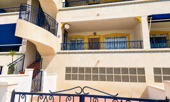 Revente - Apartment -
Villamartin - Costa Blanca