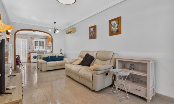 Revente - Villa -
Orihuela Costa - Costa Blanca
