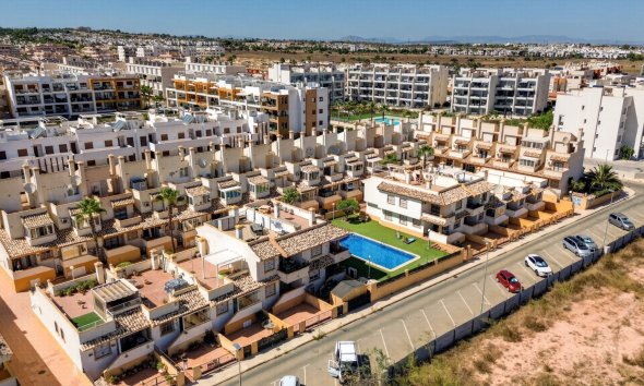 Revente - Villa -
Orihuela Costa - Costa Blanca