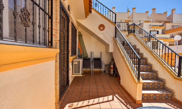 Revente - Villa -
Orihuela Costa - Costa Blanca