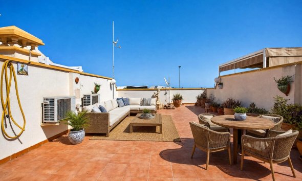 Revente - Villa -
Orihuela Costa - Costa Blanca