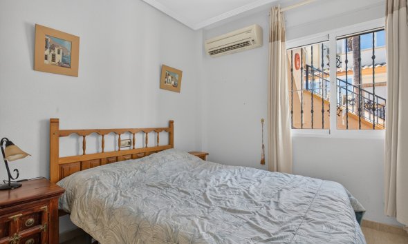 Revente - Villa -
Orihuela Costa - Costa Blanca