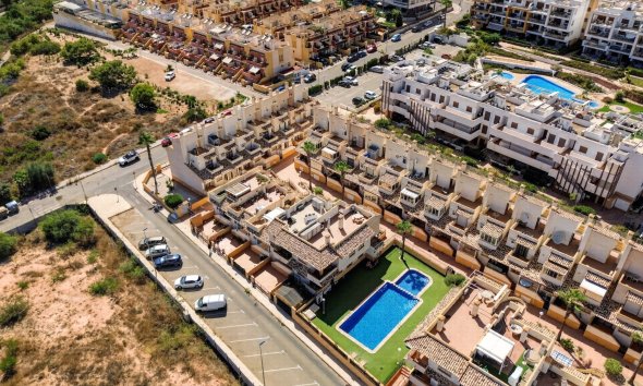 Revente - Villa -
Orihuela Costa - Costa Blanca