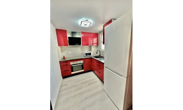 Revente - Apartment -
Torrevieja - Centro