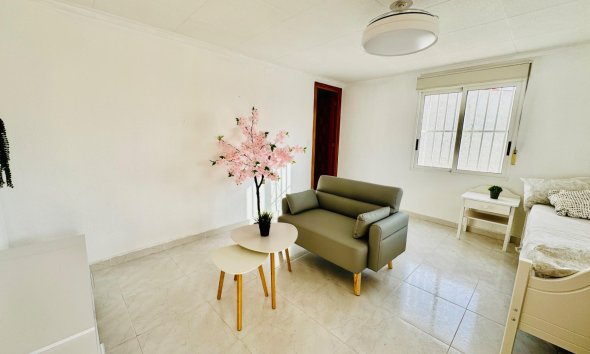 Revente - Town House -
Torrevieja - La Siesta - El Salado - Torreta
