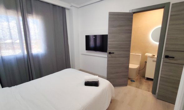 Revente - Apartment -
Torrevieja - Costa Blanca