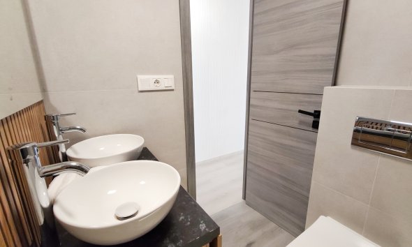 Revente - Apartment -
Torrevieja - Costa Blanca