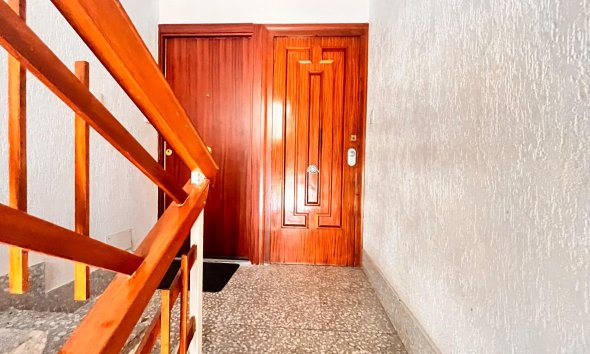 Revente - Apartment -
Guardamar del Segura - Centro