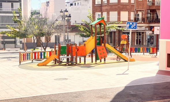 Revente - Apartment -
Guardamar del Segura - Centro