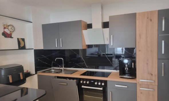 Revente - Apartment -
Torrevieja - Playa de los Locos