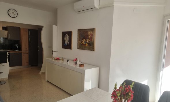 Revente - Apartment -
Torrevieja - Playa de los Locos