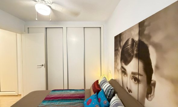Revente - Apartment -
Torrevieja - Paseo Maritimo