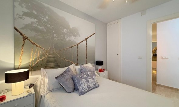 Revente - Apartment -
Torrevieja - Paseo Maritimo