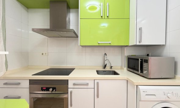 Revente - Apartment -
Torrevieja - Paseo Maritimo