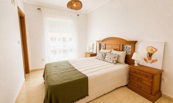 Revente - Apartment -
Torrevieja - Parque de las Naciones