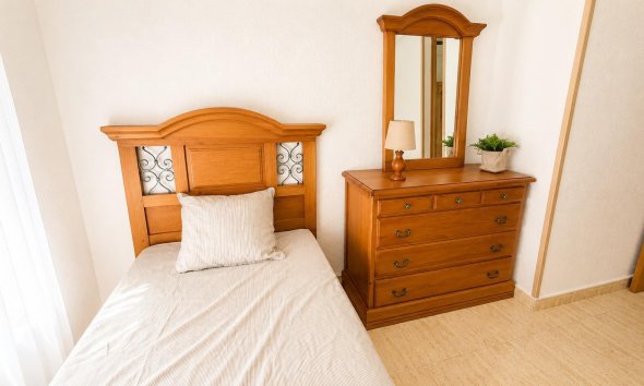 Revente - Apartment -
Torrevieja - Parque de las Naciones
