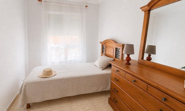 Revente - Apartment -
Torrevieja - Parque de las Naciones