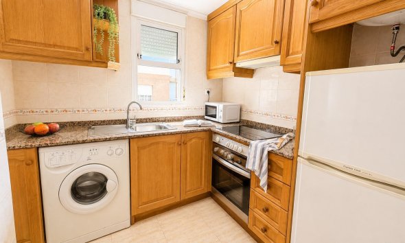 Revente - Apartment -
Torrevieja - Parque de las Naciones