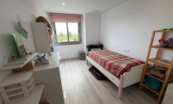 Revente - Apartment -
Jacarilla - Inland