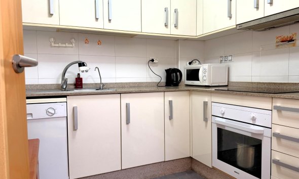 Revente - Apartment -
Torrevieja - El Molino