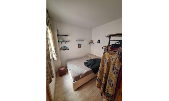 Revente - Apartment -
Torrevieja - Estacion De Autobuses