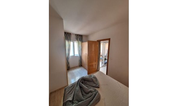 Revente - Apartment -
Torrevieja - Estacion De Autobuses