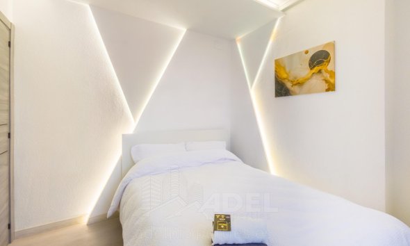 Revente - Apartment -
Torrevieja - Parque de las Naciones