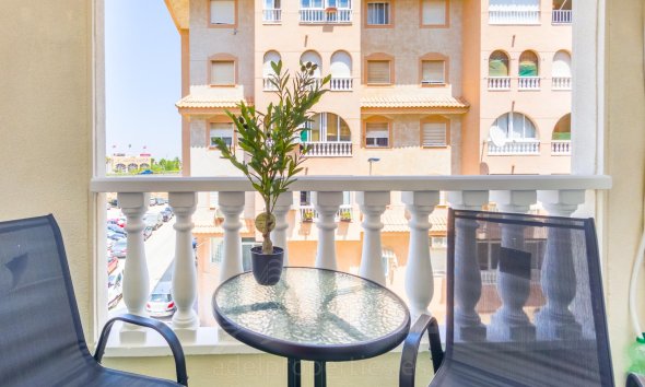 Revente - Apartment -
Torrevieja - Parque de las Naciones