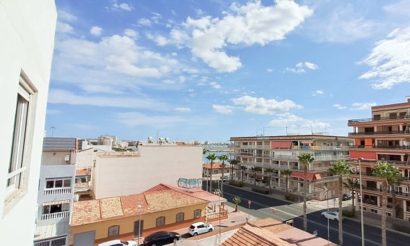 Resale - Penthouse -
Torrevieja - Playa De Los Naufragos